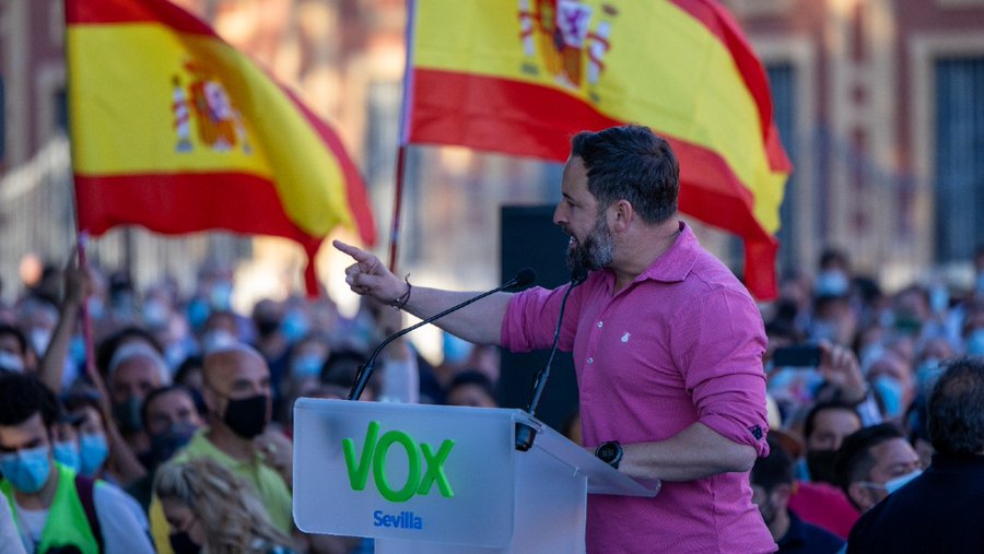 El líder de la extrema derecha de VOX en Sevilla, Santiago Abascal