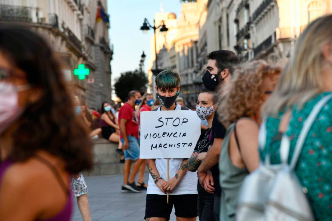Concentración del Movimiento Feminista contra la violencia machista en Sol, foto Agustín Millán