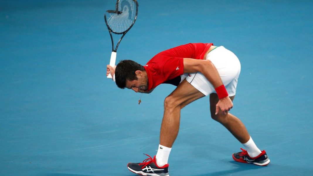 Djokovic en una de sus desagradables actuaciones.