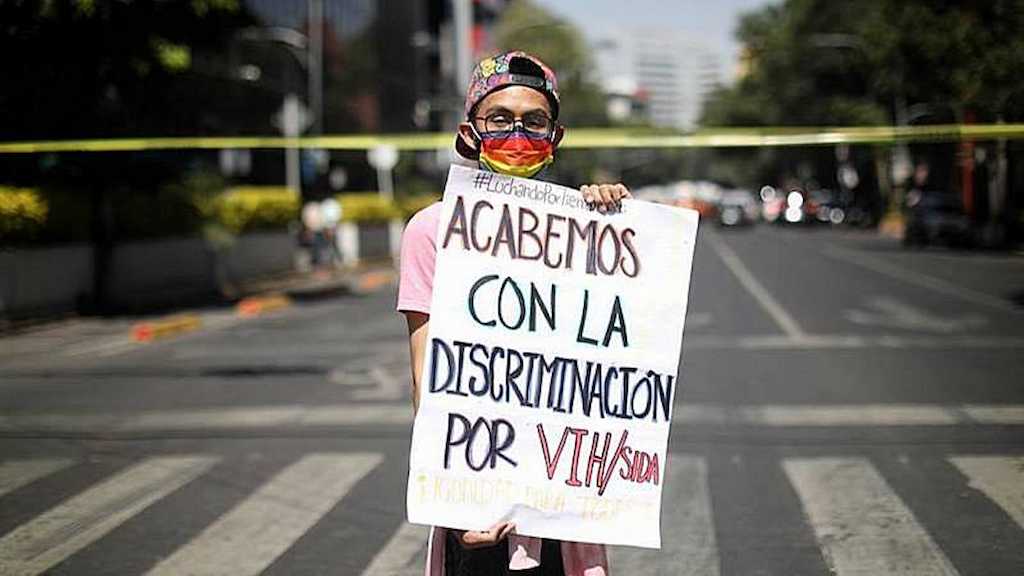 Un acto de protestas contra la discriminación de los enfermos de sida.