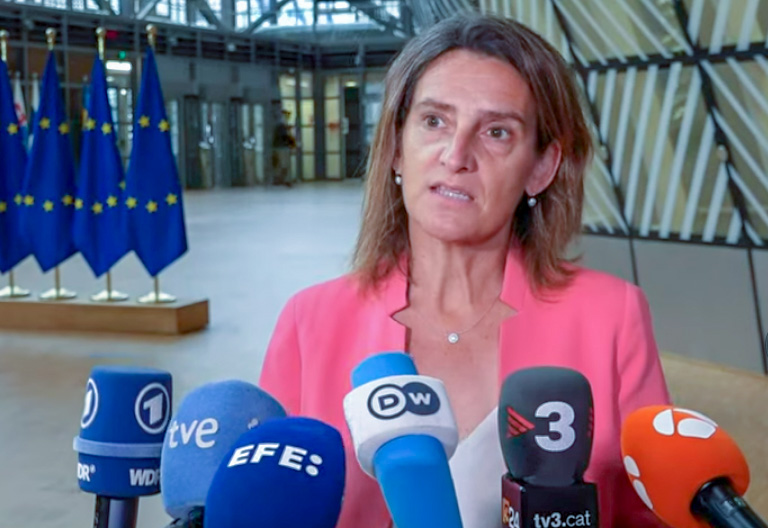 Teresa Ribera a la entrada del Consejo Europeo de Energía