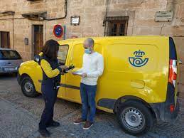 Los carteros y carteras rurales de Correos ya han realizado 404.300 operaciones en toda España