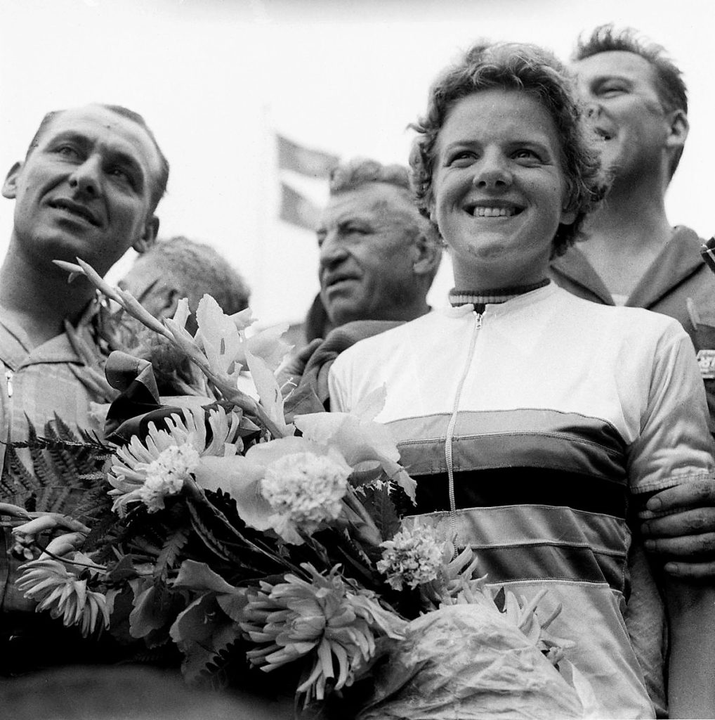Elsy Jacobs, pionera del ciclismo y Campeona del Mundo