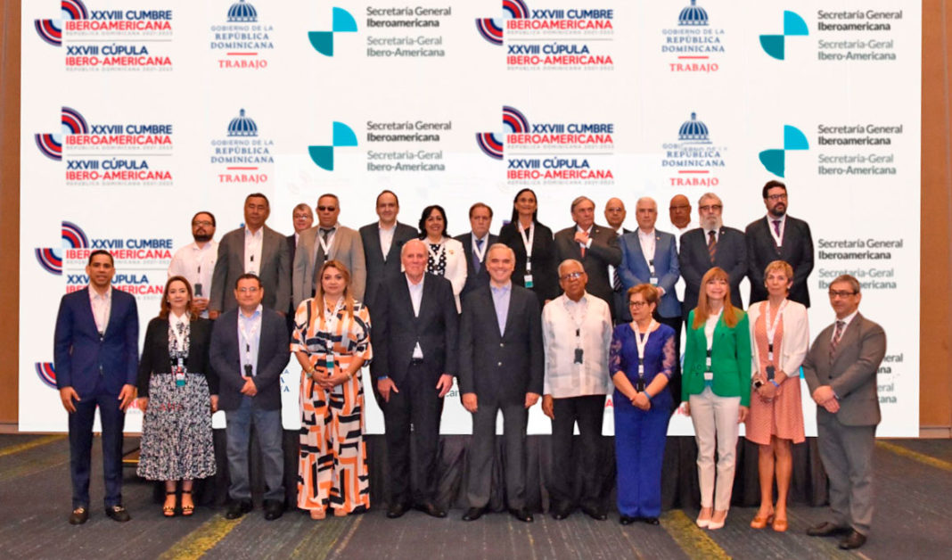 Ministros de Trabajo de Iberoamérica inician conferencia que busca mejorar mercado laboral de la región